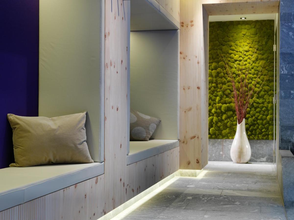 Hotel Goldener Adler - Im Sommer Silvretta Card Premium Inkludiert Ischgl Esterno foto