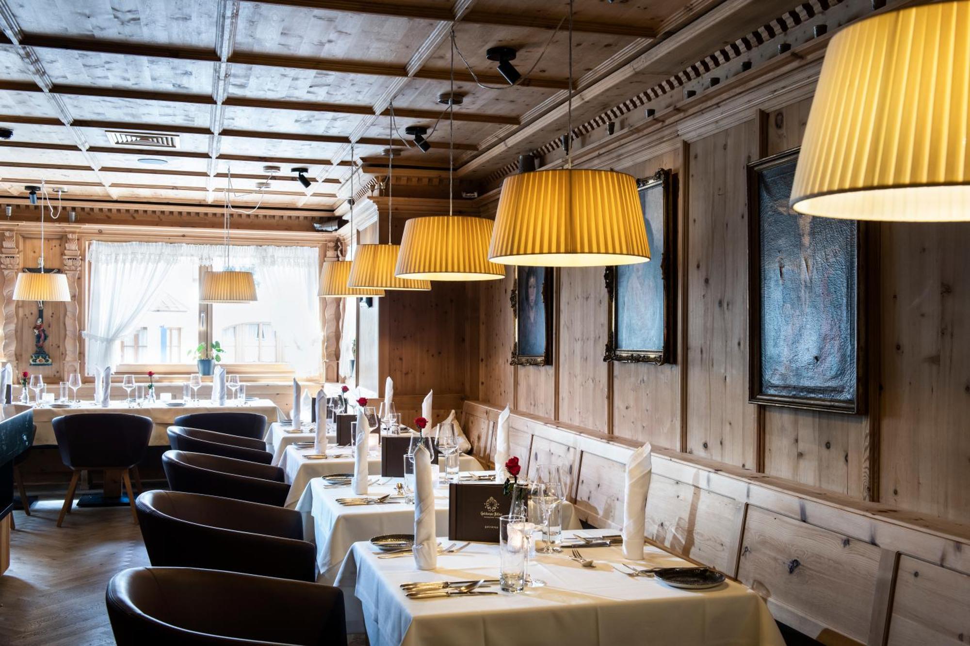 Hotel Goldener Adler - Im Sommer Silvretta Card Premium Inkludiert Ischgl Esterno foto