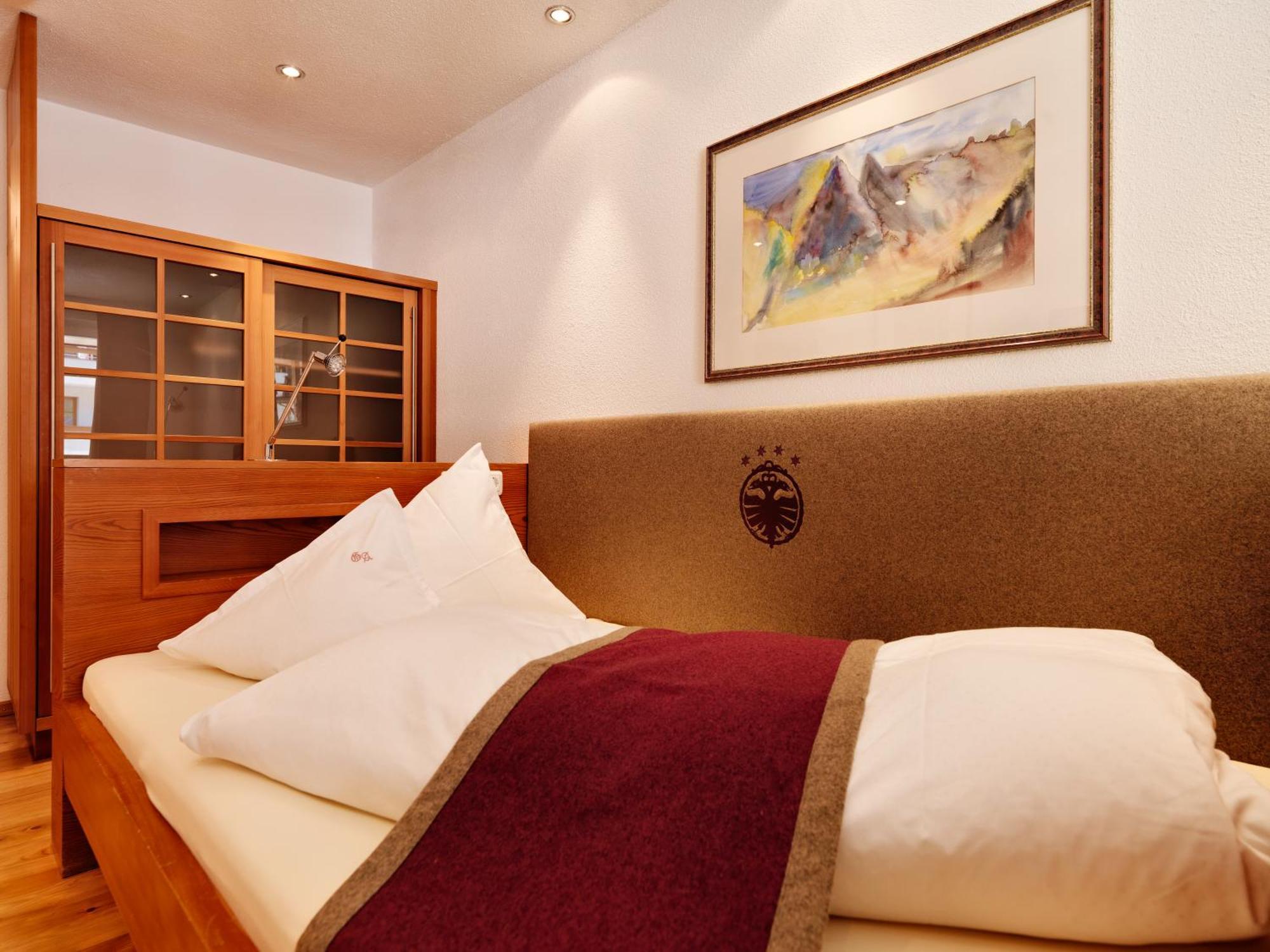 Hotel Goldener Adler - Im Sommer Silvretta Card Premium Inkludiert Ischgl Esterno foto