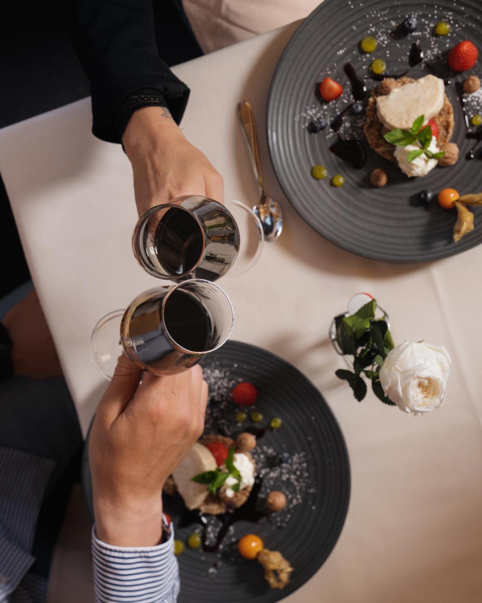 Hotel Goldener Adler - Im Sommer Silvretta Card Premium Inkludiert Ischgl Esterno foto